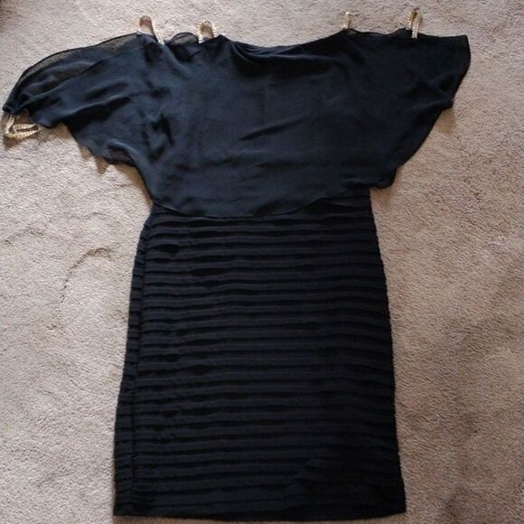 Scarlett Evening Dress - Picture 15 of 15